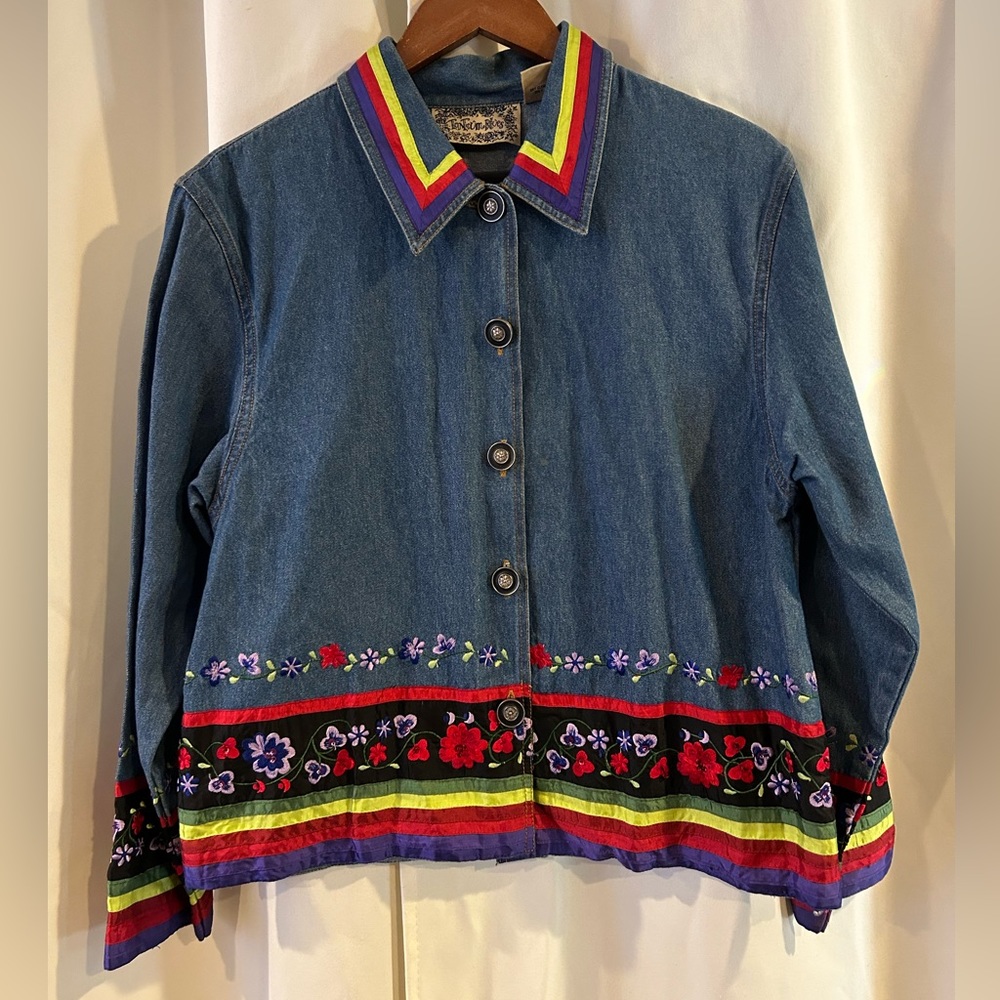 Tantrum Blues Vintage Floral Embroidered Jean Jacket size small